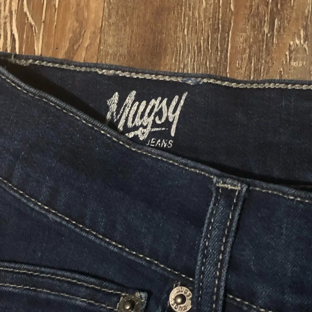 Mugsy Kinzies Jeans Men's 28 Stretchy Dark Wash Slim Straight Mid Rise Denim